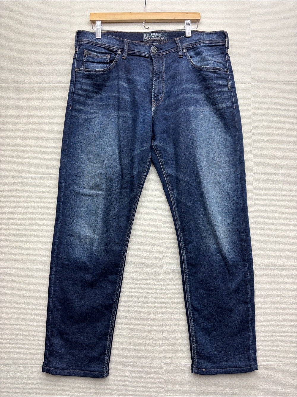 Silver | Hunter Joga jeans sweats 36X34 Men's Dark Blue Washed Jeans